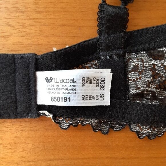 Wacoal Black Plunge Push-Up Bra Delicate Lace 32DD - Picture 6 of 6